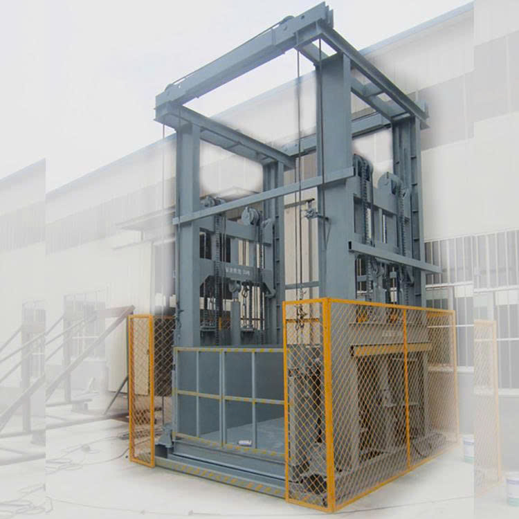 Thang máy hàng công nghiệp mẫu 05